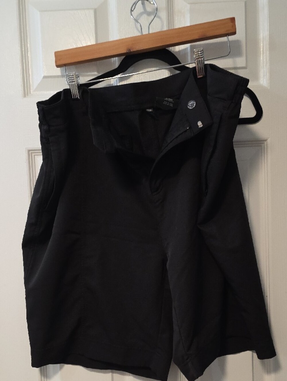 Black  - Size 20 32 Degrees Burmuda Shorts